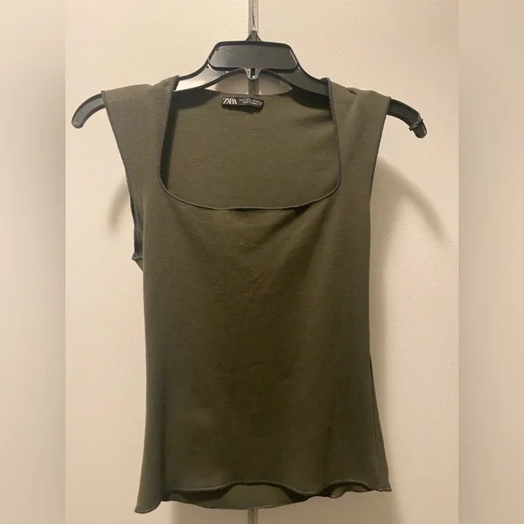 Zara Tank Top - Picture 2 of 4